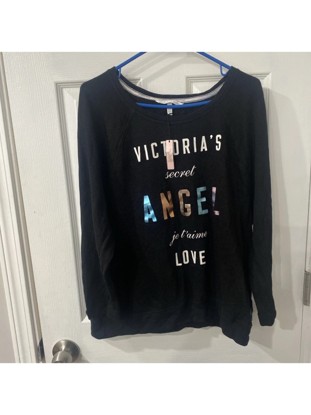 Victoria's Secret Black Long Sleeve Graphic Top Angel Je T'aime Love SMALL NWT